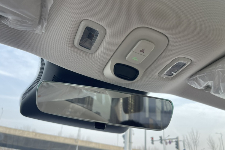 HongQi TianGong 05 2025 car image #31