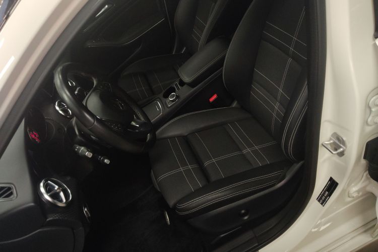 Mercedes-Benz A Class (Imported) 2017 #31 Mercedes-Benz A Class (Imported) 2017 car image #31