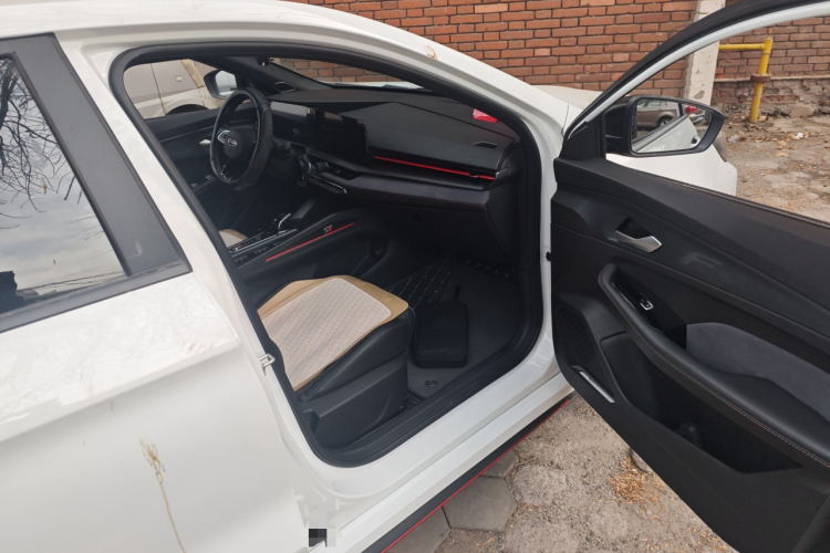 GEELY Binray 2022 #31 GEELY Binray 2022 car image #31