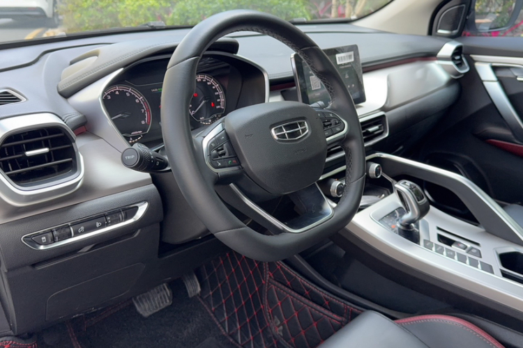 GEELY Coolray 2020 car image #31