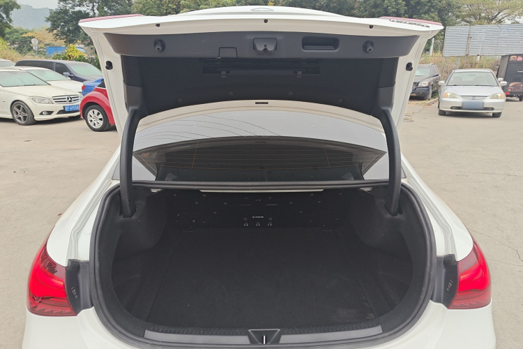 Mercedes-Benz A Class 2024 car image #31