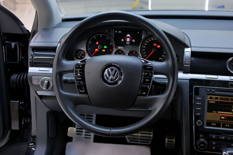 Volkswagen Pheaton 2017 immagine di auto #31