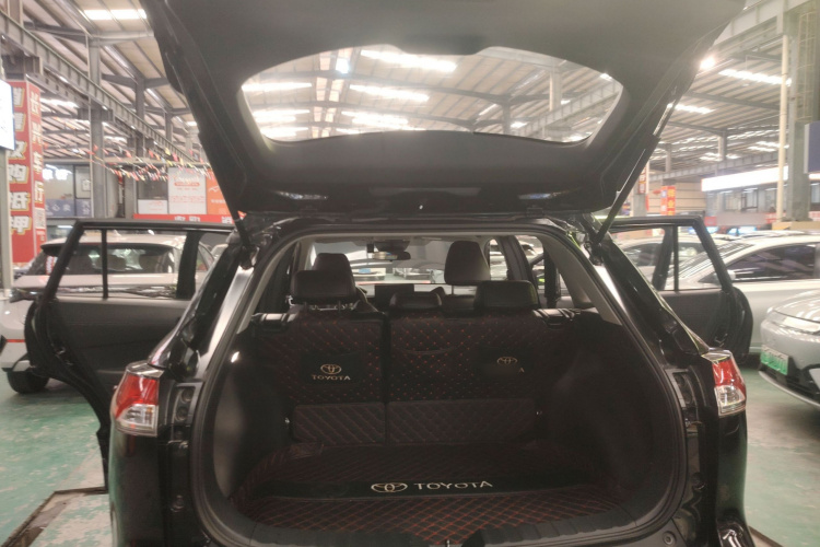 Toyota Frontlander 2023 #31 Toyota Frontlander 2023 immagine di auto #31