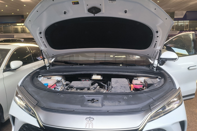 BYD SongL DM-i 2025 car image #31