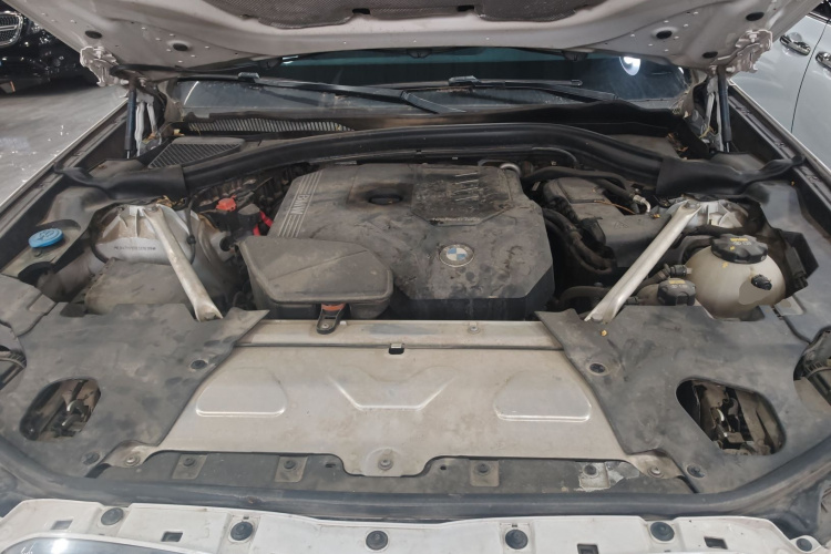 BMW X3 2020 car image #31