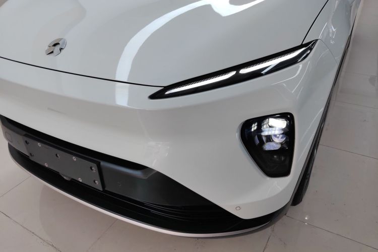 蔚来 蔚来ES8 2024 汽车图片 #31