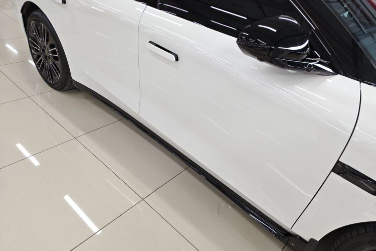Lynk & Co 10 EM-P 2025 car image #31