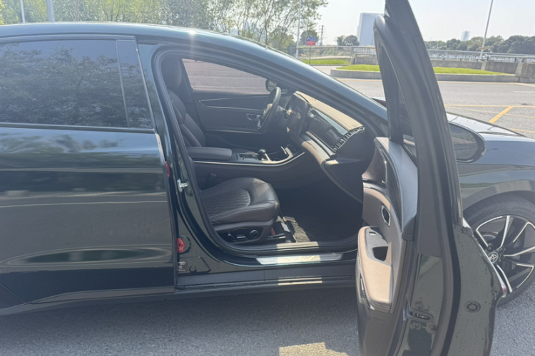 BYD Han 2021 car image #31