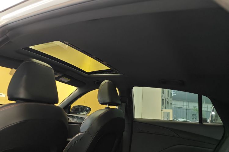 5 2024 car image #31