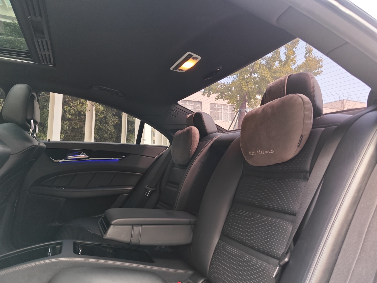 Mercedes-Benz CLS AMG 2016 صورة سيارة #31