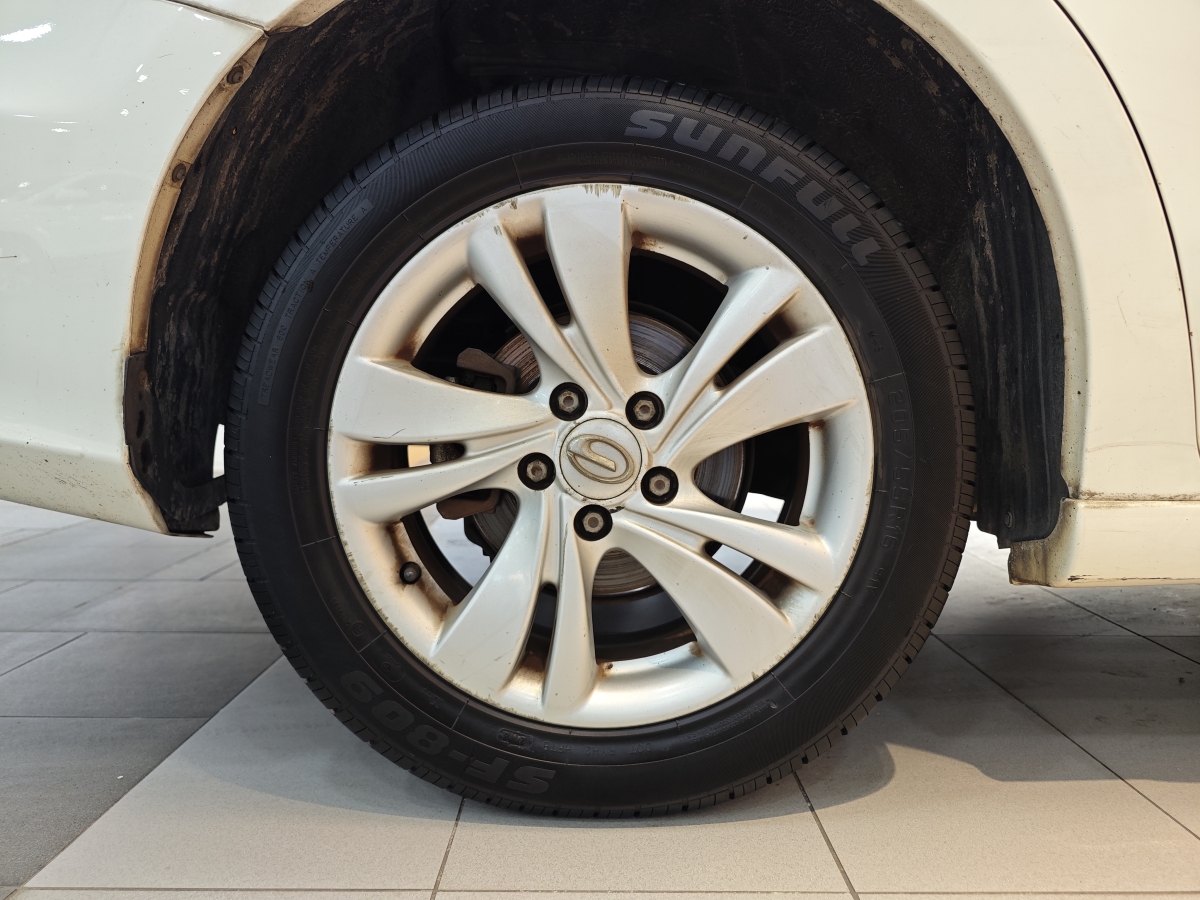 GAC Trumpchi GA3S 2015 #31 GAC Trumpchi GA3S 2015 car image #31