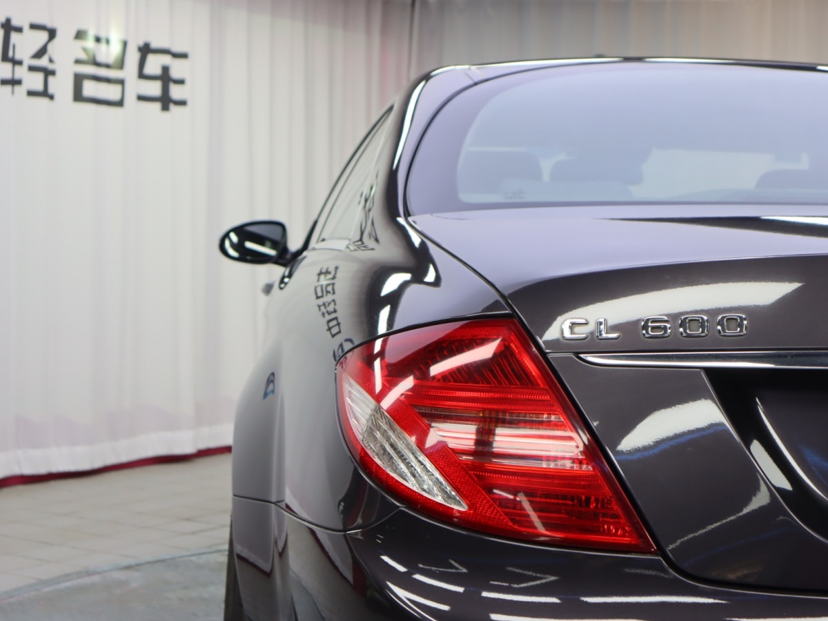 Mercedes-Benz CL Class 2009 car image #31