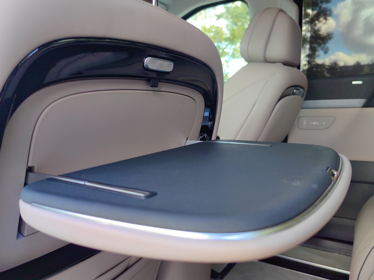 Xpeng X9 2024 imagem de carro #31