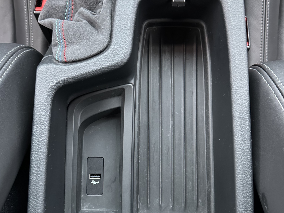 BMW M3 2017 #31 BMW M3 2017 car image #31