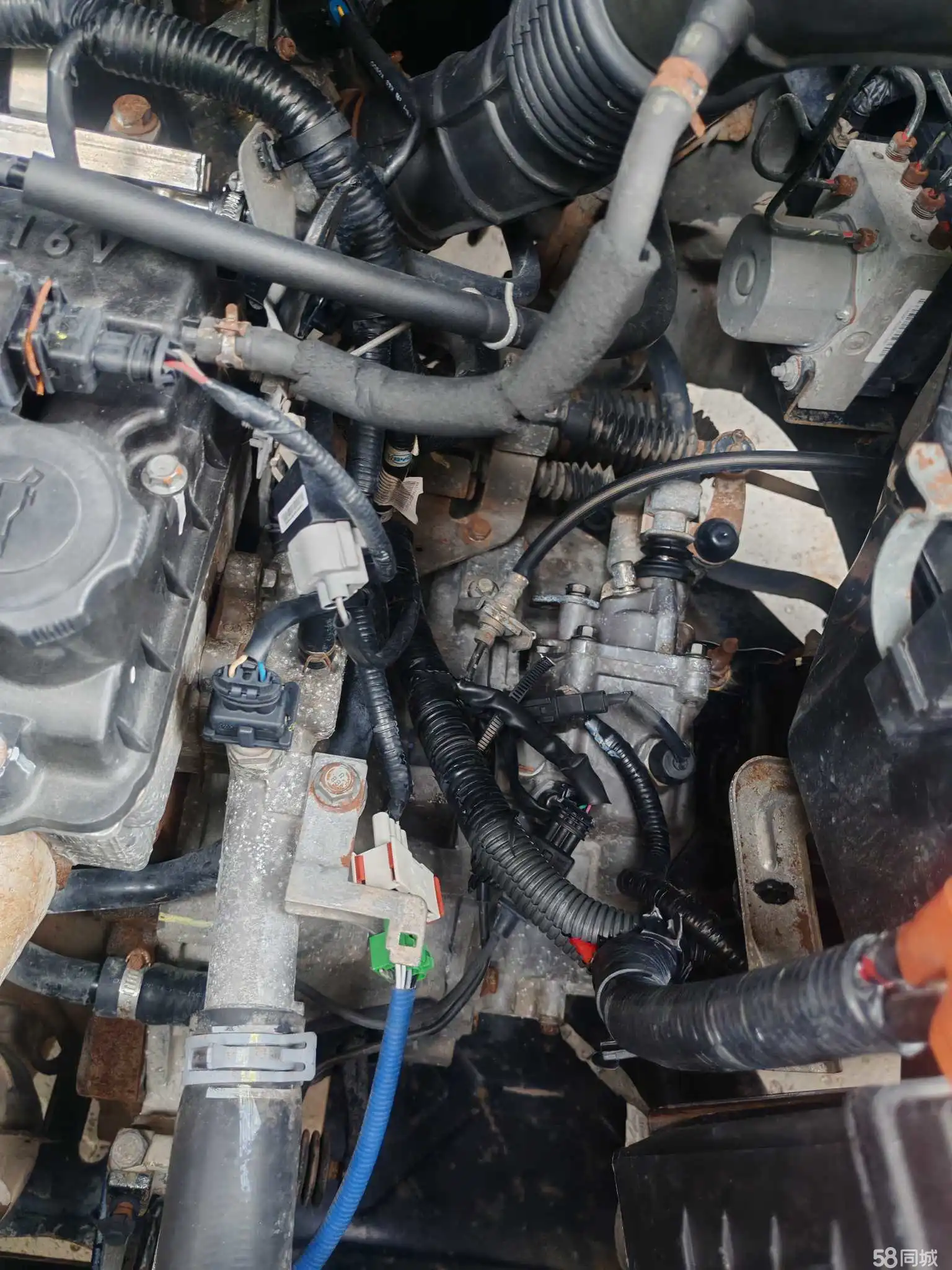 BYD S6 2013 car image #31