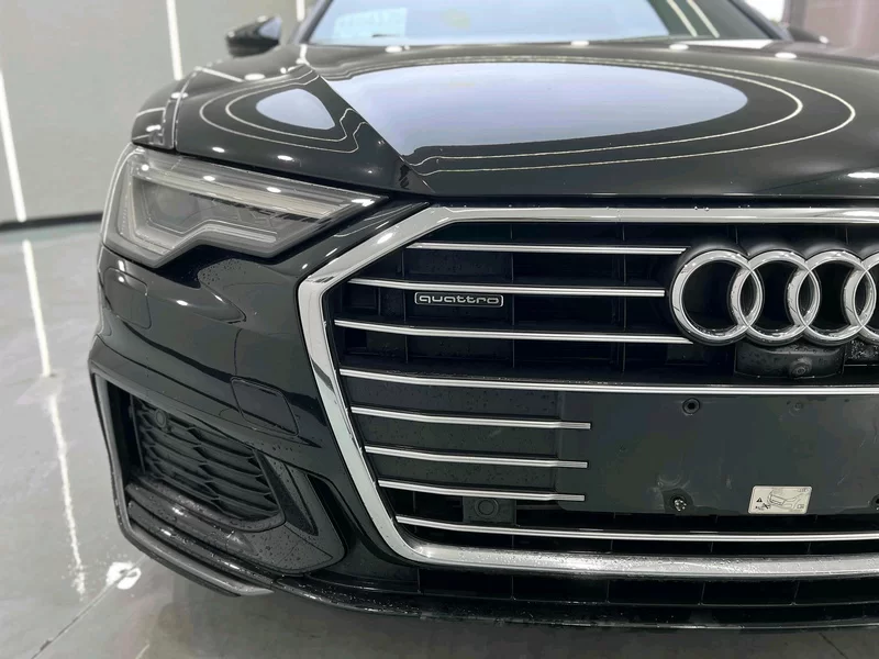 Audi A6L e-tron 2021 immagine di auto #31