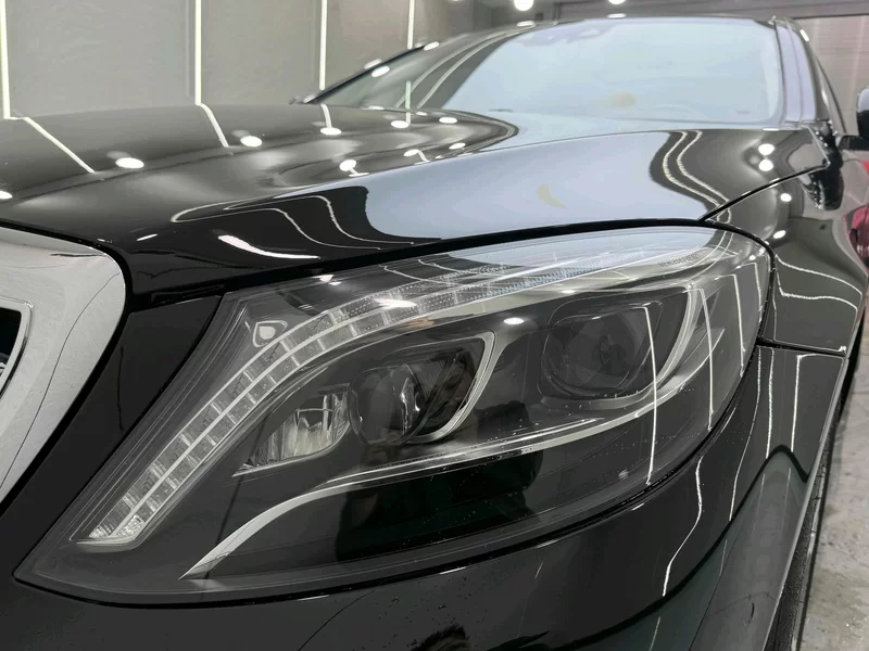 Mercedes-Benz Maybach S Class 2016 car image #31