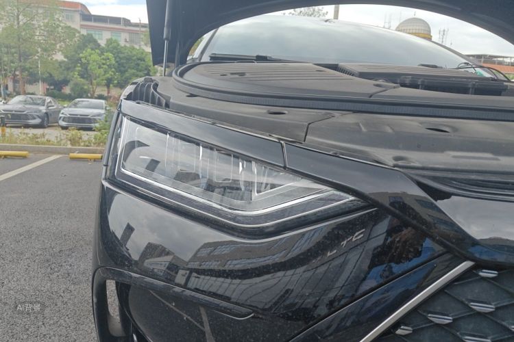 BYD Han 2024 #8 BYD Han 2024 car image #8