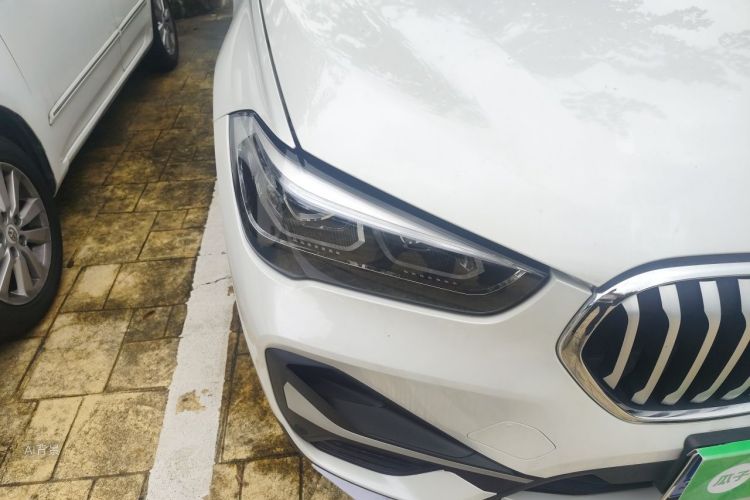 BMW X1 2022 car image #8