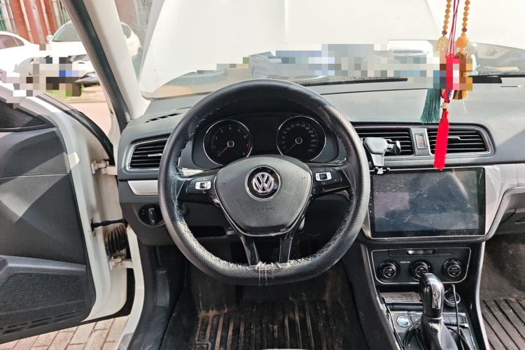 Volkswagen Lavida 2017 #11 Volkswagen Lavida 2017 car image #11