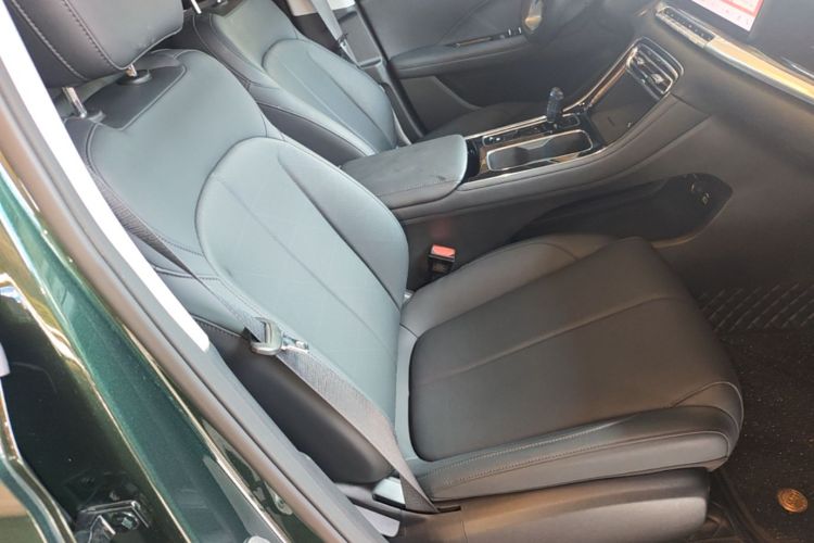 GEELY Emgrand 2026 #30 GEELY Emgrand 2026 car image #30