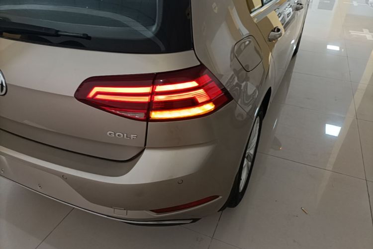 Volkswagen Golf 2018 #8 Volkswagen Golf 2018 car image #8
