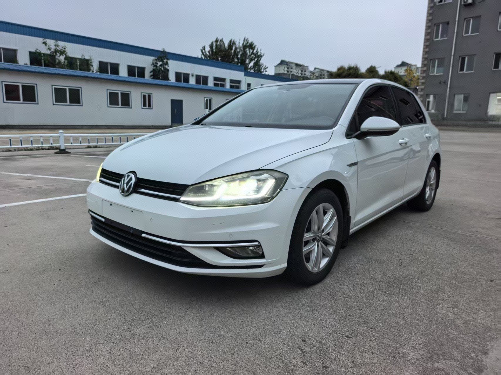 2018 2018 immagine di auto