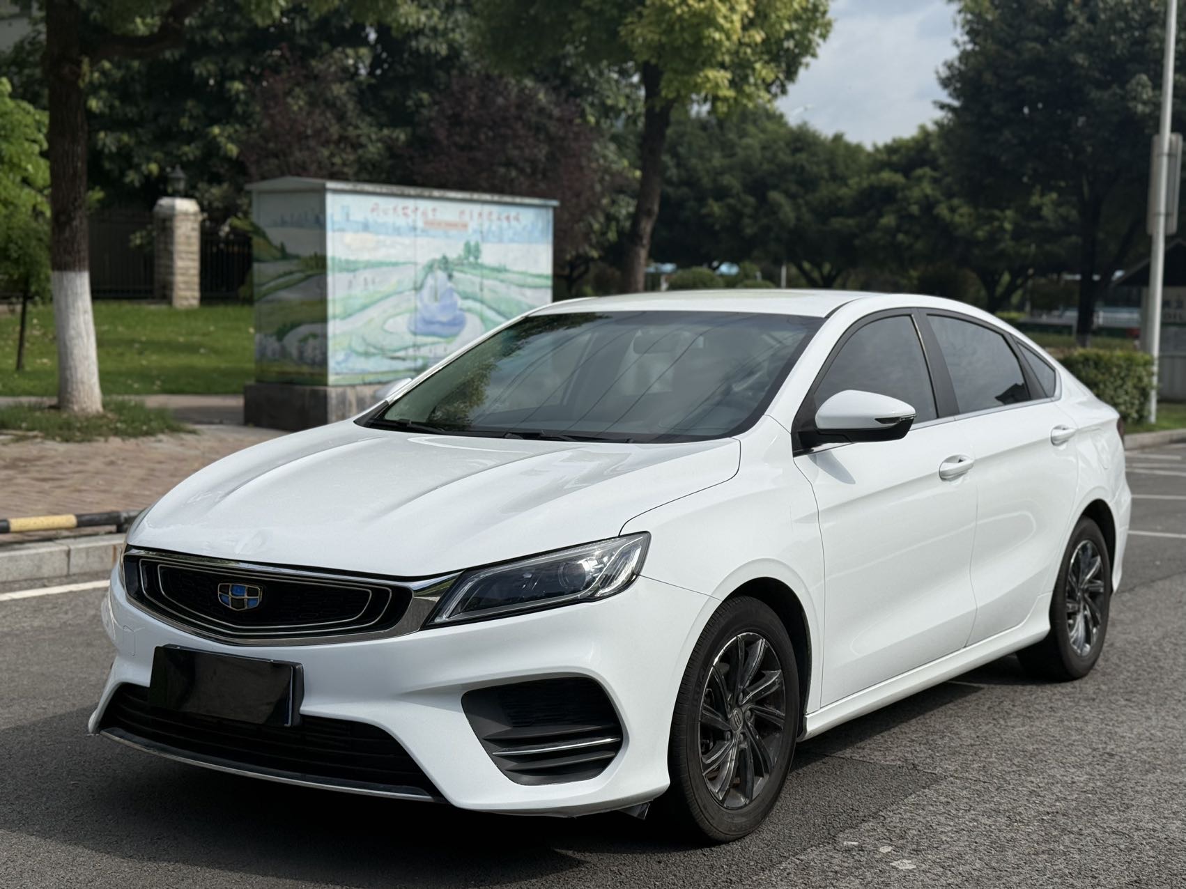 GEELY Binray 2019 GEELY Binray 2019 immagine di auto