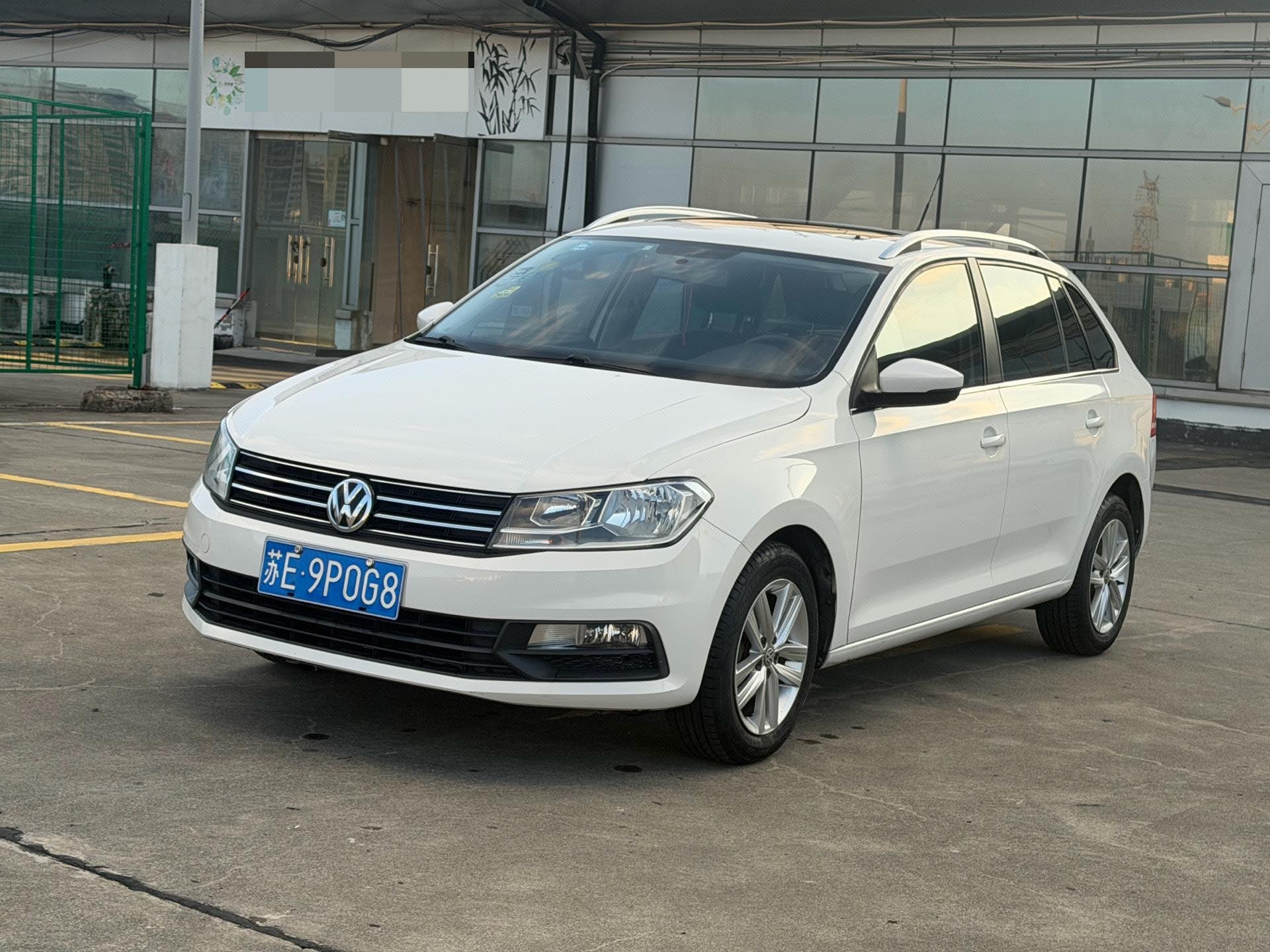 Volkswagen Santana 2015 Volkswagen Santana 2015 car image