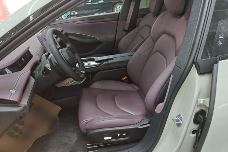 MI SU7 2025 car image #15