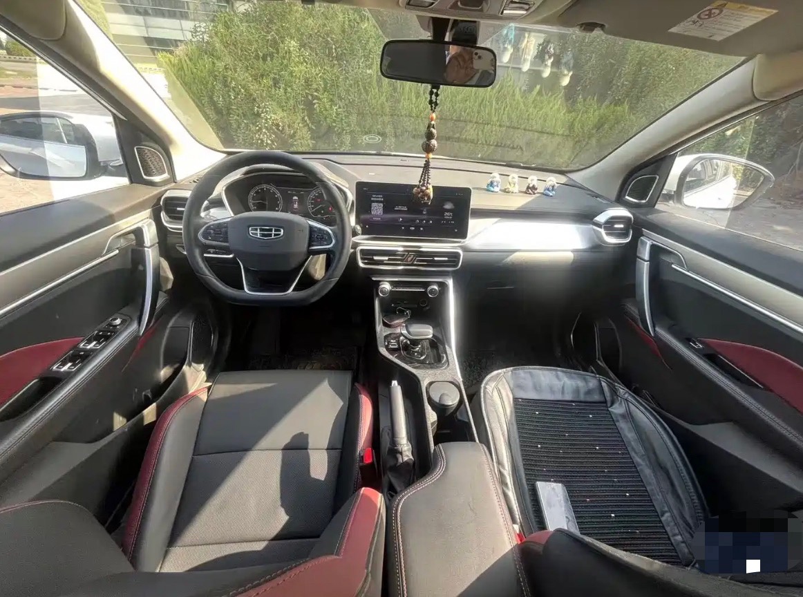GEELY Coolray 2023 car image #8