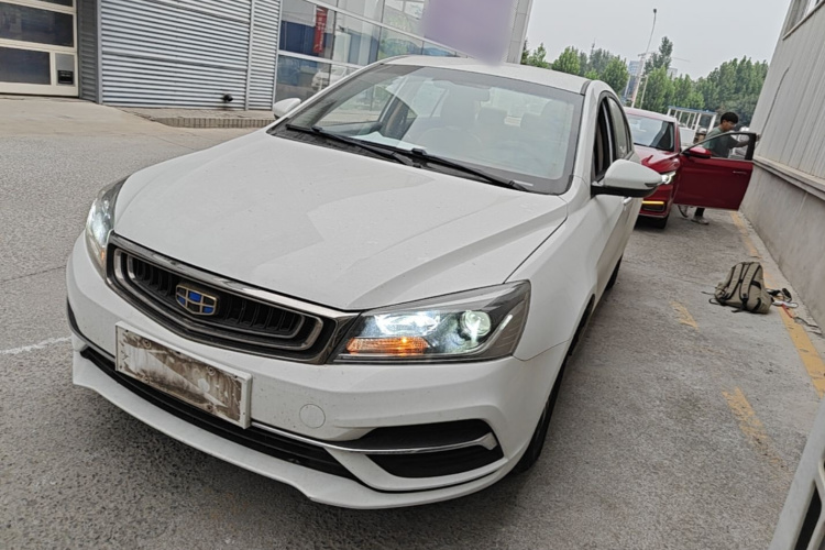 GEELY Emgrand 2018 #2 GEELY Emgrand 2018 immagine di auto #2
