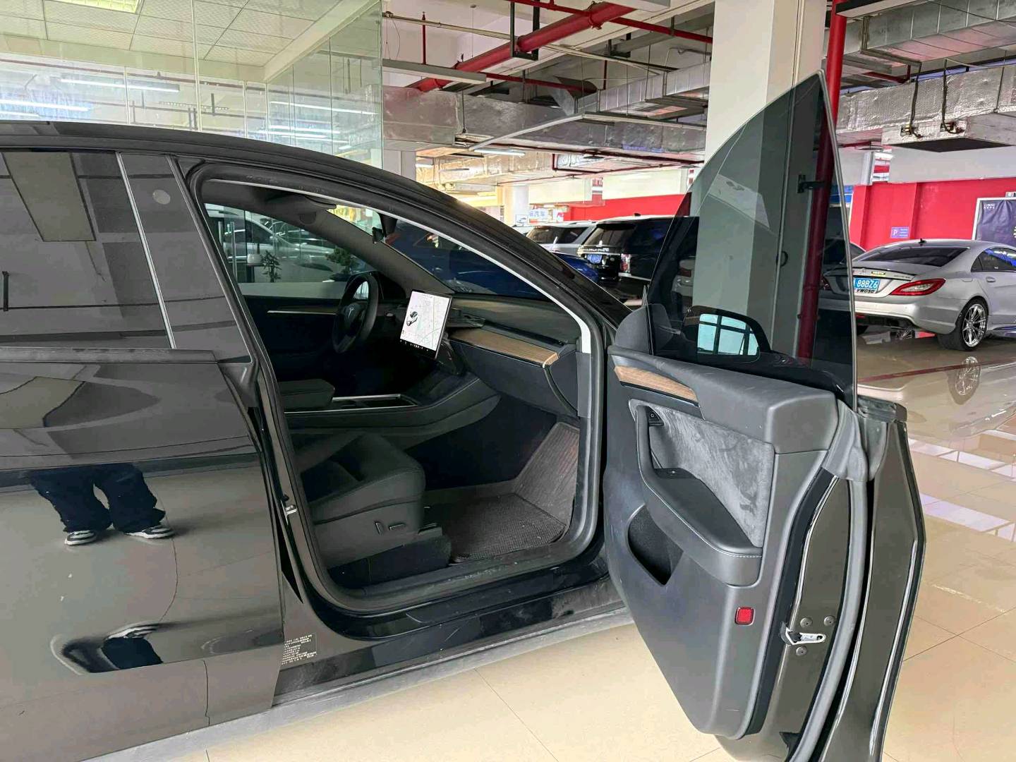 2021 car image #4
