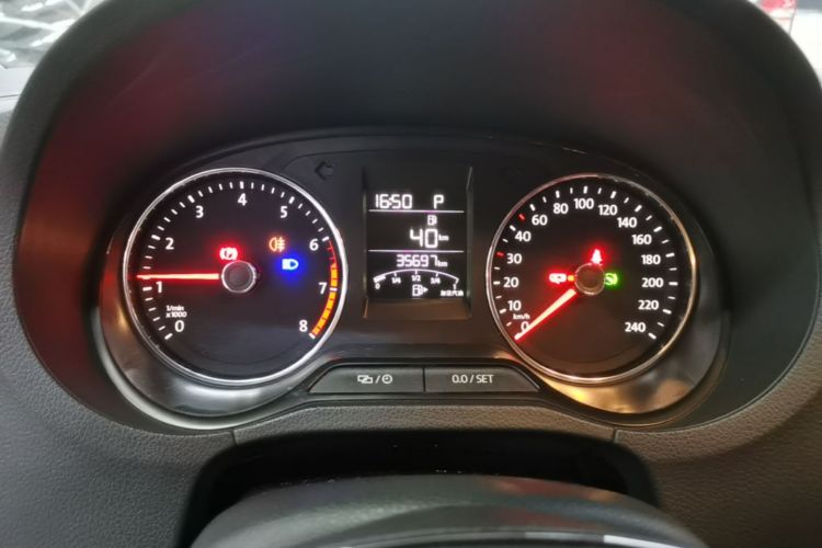 Volkswagen Polo 2018 #16 Volkswagen Polo 2018 car image #16
