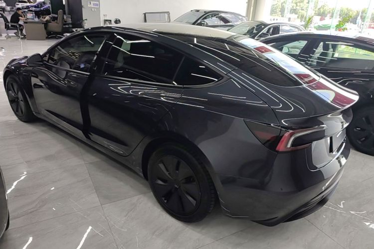 Tesla Model 3 2025 #7 Tesla Model 3 2025 car image #7