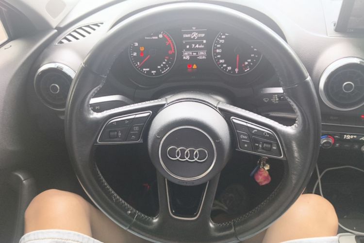 Audi A3 2017 immagine di auto #11