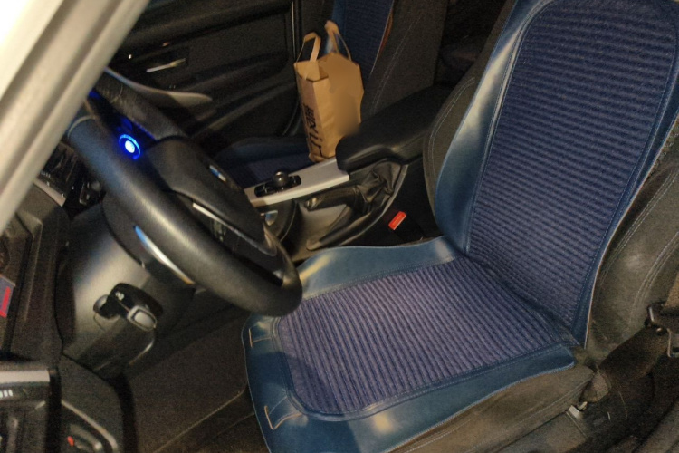 BMW 3 Series 2017 #15 BMW 3 Series 2017 car image #15