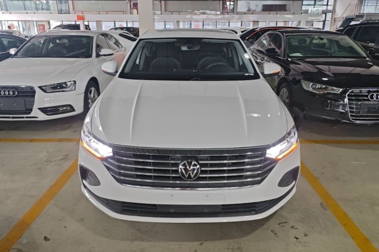 Volkswagen Lavida 2022 car image #3
