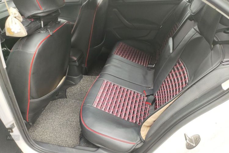Volkswagen Santana 2018 car image #19
