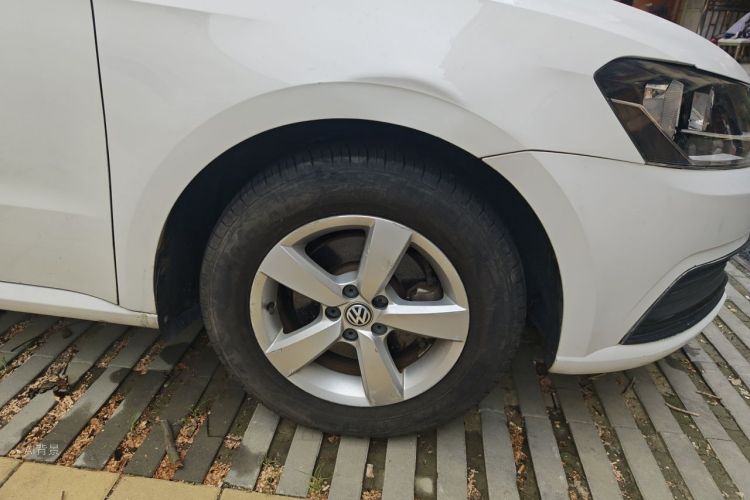 Volkswagen Lavida 2016 car image #9