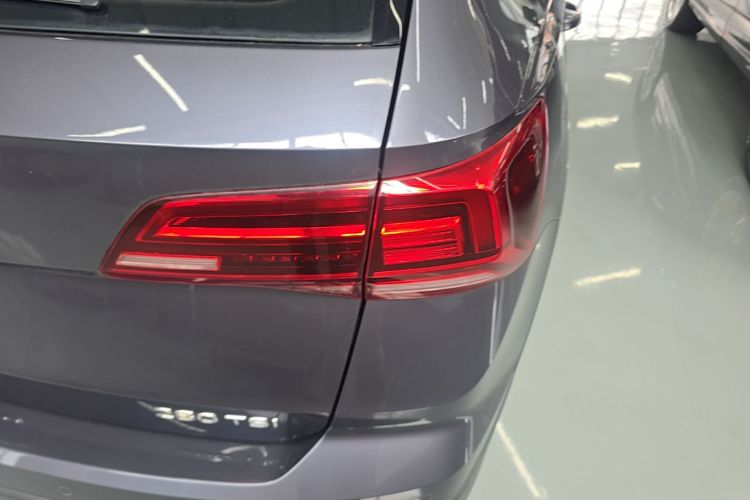 Volkswagen Tharu 2020 car image #8
