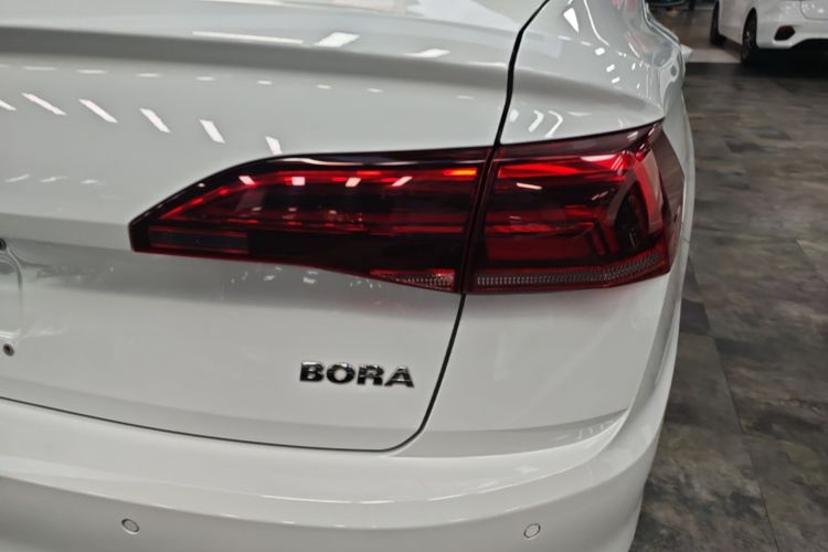 Volkswagen Bora 2020 car image #8