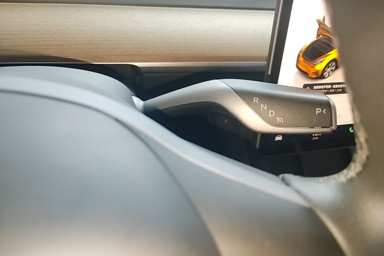 Tesla Model Y 2022 #14 Tesla Model Y 2022 immagine di auto #14