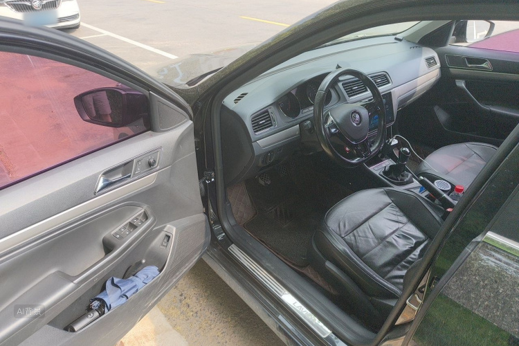 Volkswagen Lavida 2017 car image #18