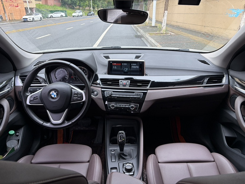 BMW X1 2019 #6 BMW X1 2019 car image #6
