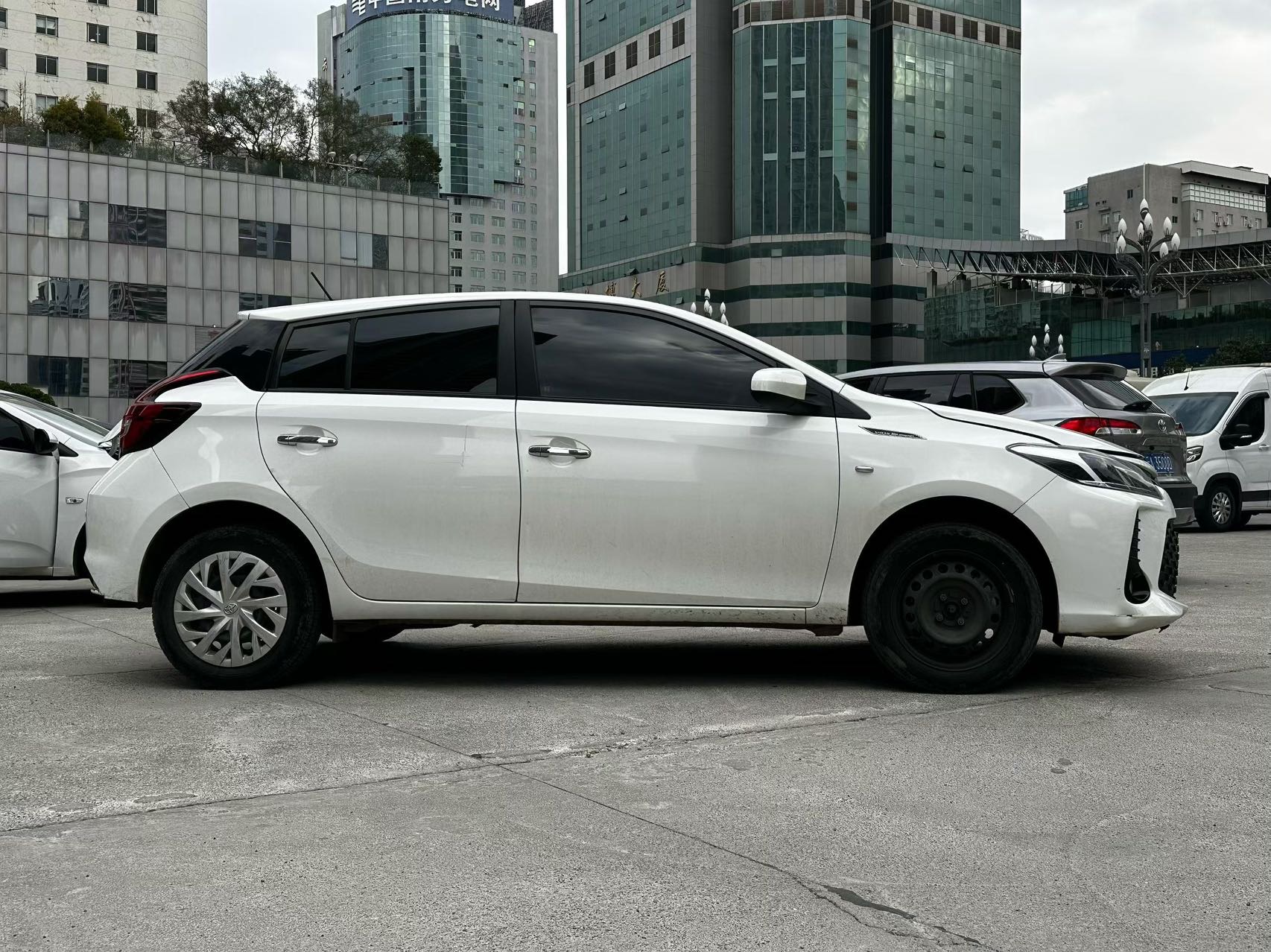 Toyota Vios FS 2023 car image #4