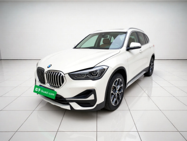 BMW X1 2022 BMW X1 2022 car image