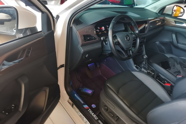 Volkswagen Tharu 2022 car image #16