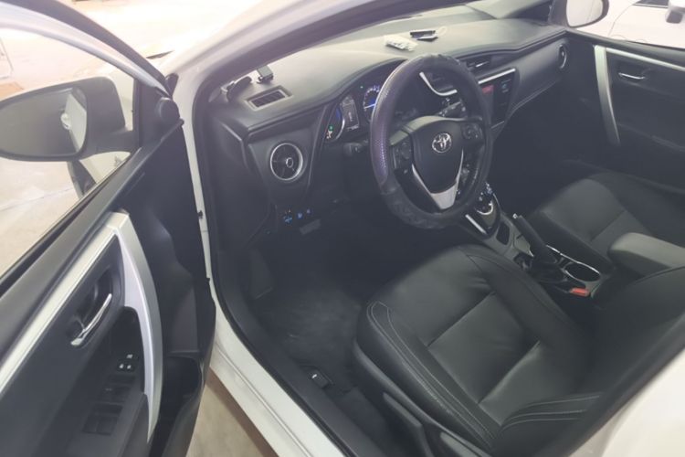 Toyota Corolla Hybird E+ 2019 #16 Toyota Corolla Hybird E+ 2019 car image #16