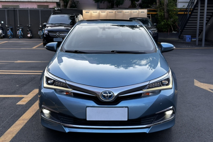 Toyota Corolla 2015 #8 Toyota Corolla 2015 car image #8